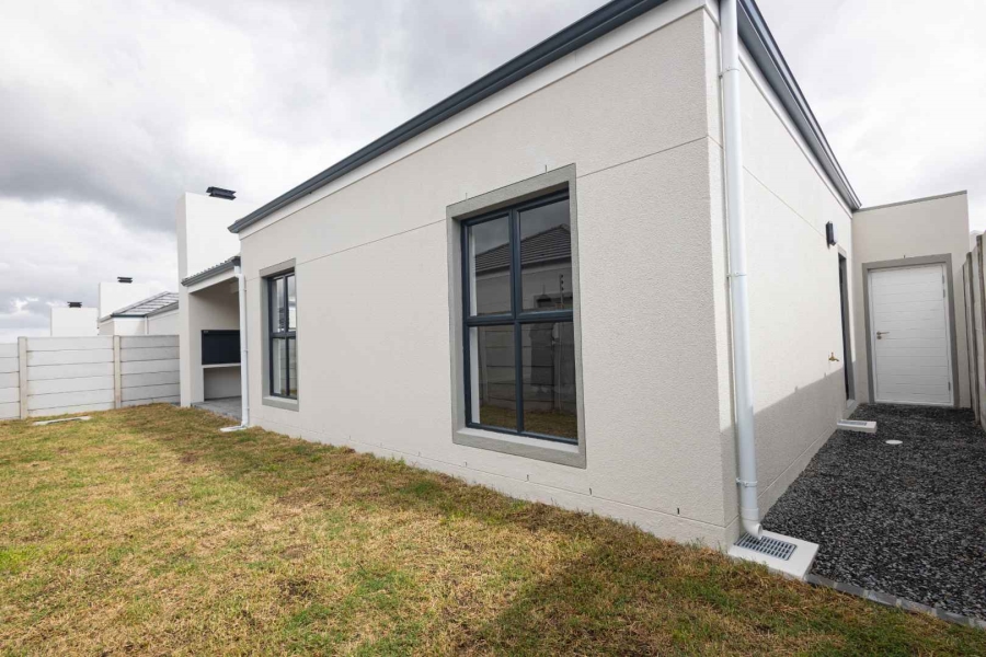 To Let 3 Bedroom Property for Rent in Jacarandas Western Cape
